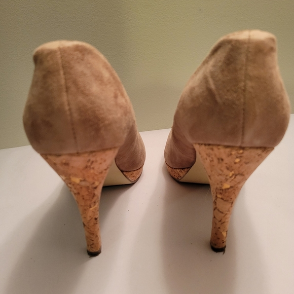 Alfani Tan Cork Heel Pumps - Picture 3 of 8